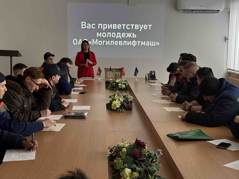 Молодежная политика в действии: подвели итоги и наметили планы