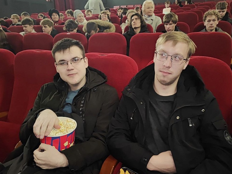 Молодежь Могилевлифтмаш посетила Национальный кино проект "Классная"