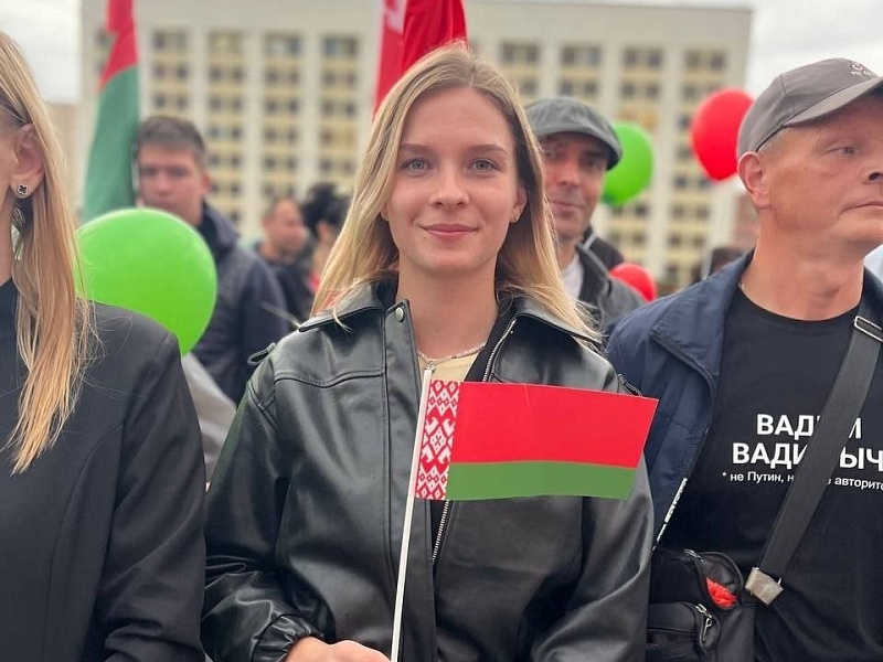 ЛИФТОСТРОИТЕЛИ УЧАСТНИКИ ПАРТИОТИЧЕСКОГО ФОРУМА 