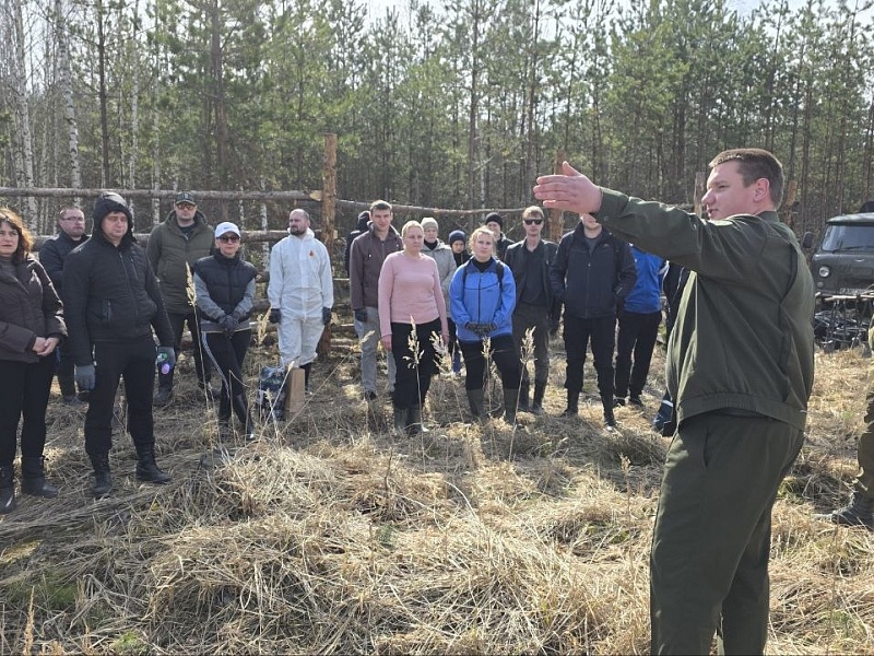 К республиканской акции «Лес! Дабро! Парадак!» присоединился трудовой коллектив ОАО "Могилевлифтмаш"