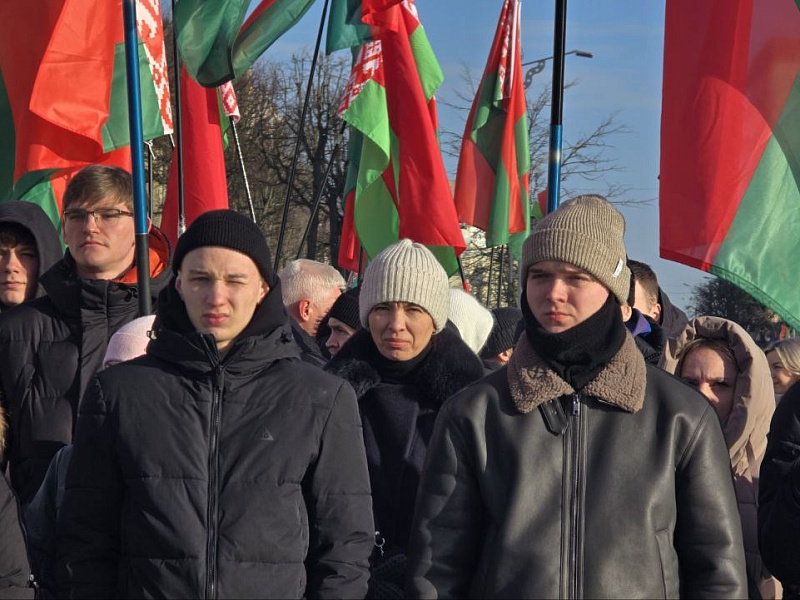 ПАМЯТЬ И УВАЖЕНИЕ К ЗАЩИТНИКАМ ОТЕЧЕСТВА 