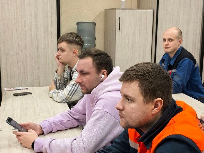 Круглый стол с молодежью, приуроченный к Всемирному дню борьбы со СПИДом