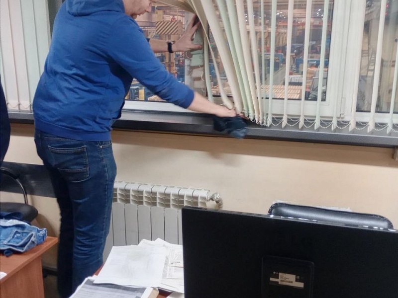 Лифтостроители активно приняли участие в республиканском субботнике