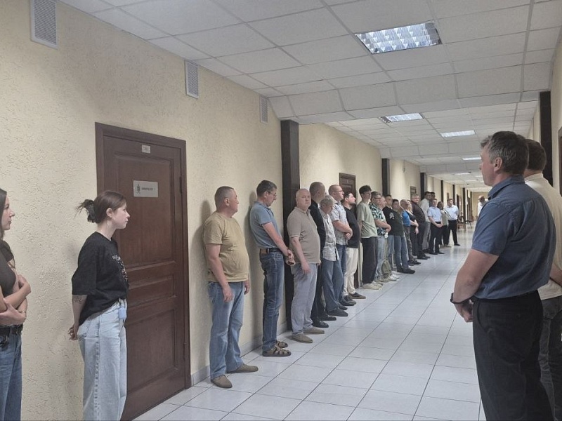 Эхо войны, голос памяти: «Могилевлифтмаш» на митинге «Звон скорби».