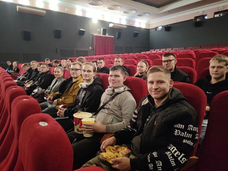 Молодежь "Могилевлифтмаш" на премьере белорусского фильма "Классная"!