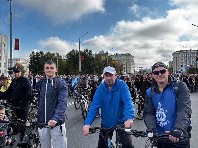 В ритме с городом — «Могилевлифтмаш» на большом велопробеге!