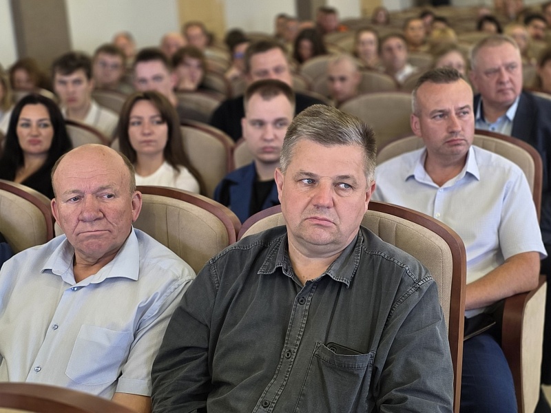 БЕЗОПАСНОСТЬ НА ПЕРВОМ МЕСТЕ