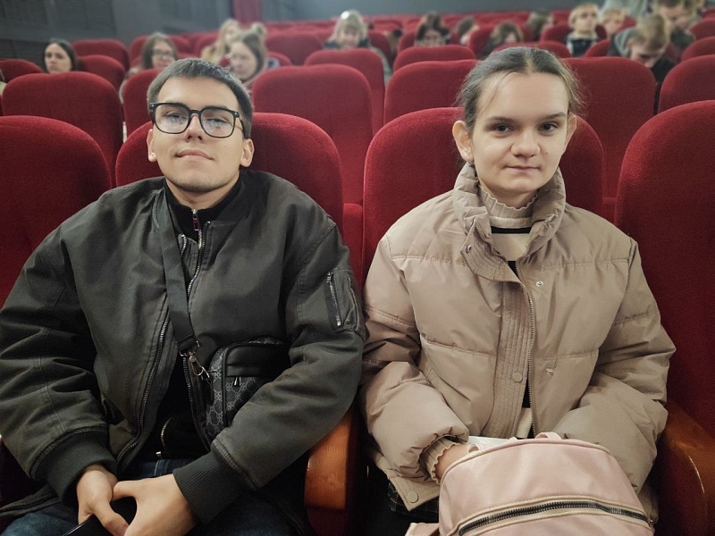 Молодежь Могилевлифтмаш посетила Национальный кино проект "Классная"