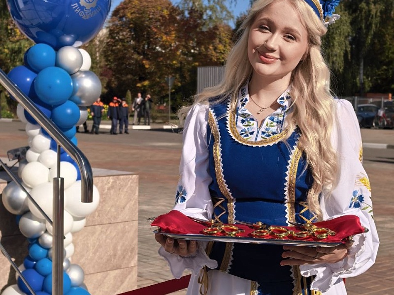 СВЯЗЬ ЭПОХ И ПРЕЕМСТВЕННОСТЬ ПОКОЛЕНИЙ 