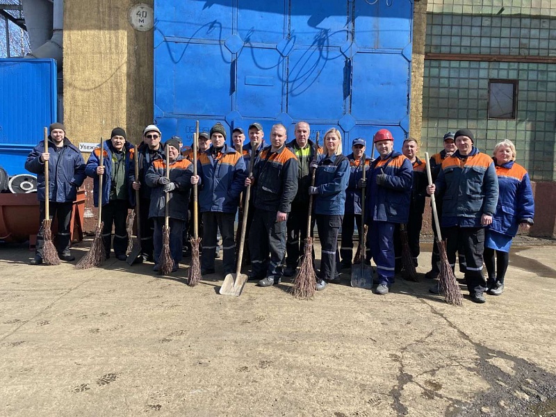 Лифтостроители активно приняли участие в республиканском субботнике