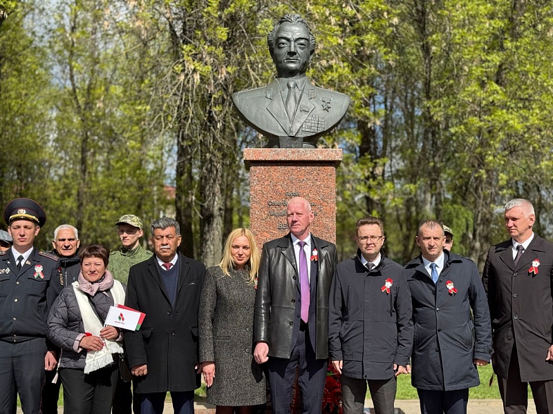 "Могилевлифтмаш" чтит память Героя Советского Союза