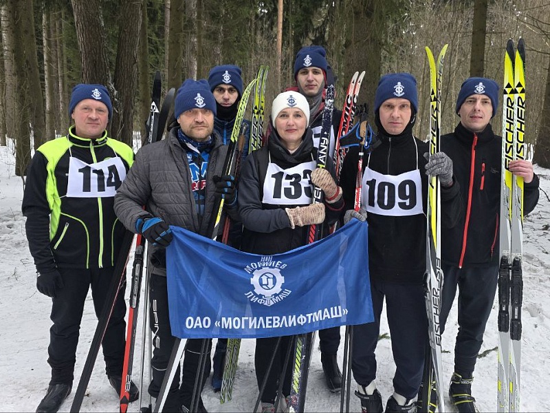 ЛИФТОСТРОИТЕЛИ СЕРЕБРЯНЫЕ ПРИЗЕРЫ ЛЫЖНЫХ ГОНКОК