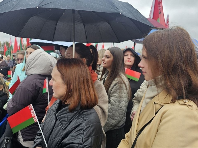 У Музея Славы Могилёвщины прошла торжественная церемония занесения на областную Доску почёта!