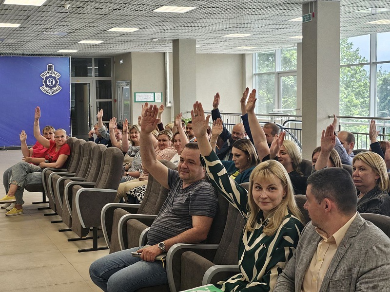 "Белая Русь" на "Могилевлифтмаш": переизбрание и новые горизонты