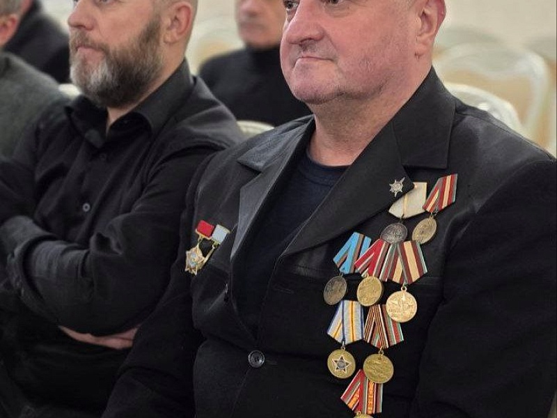 У ОТЧИЗНЫ ГЕРОЕВ НЕ СЧЕСТЬ