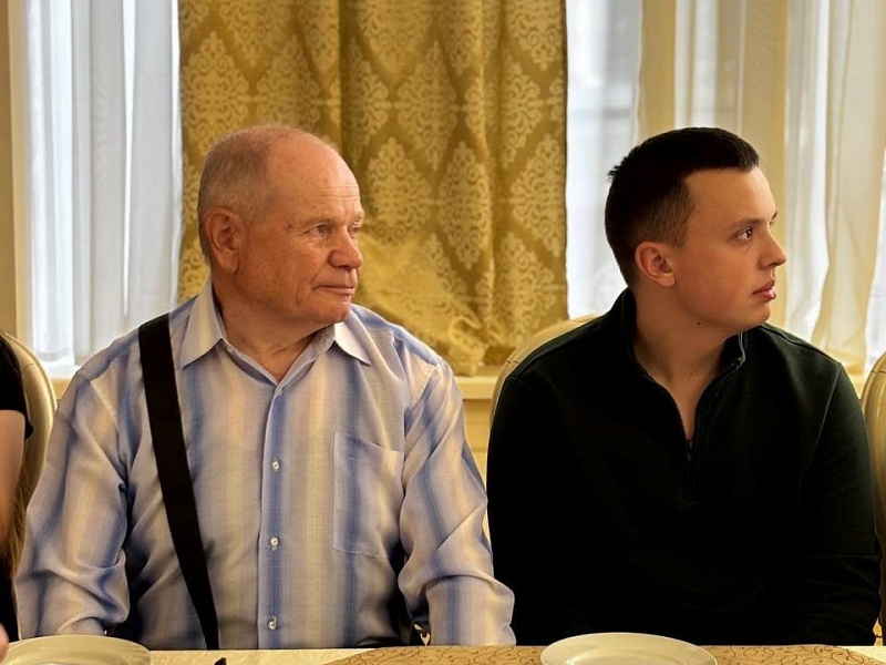 ПРИЕМСТВЕННОСТЬ ПОКОЛЕНИЙ ЛИФТОСТРОИТЕЛЕЙ