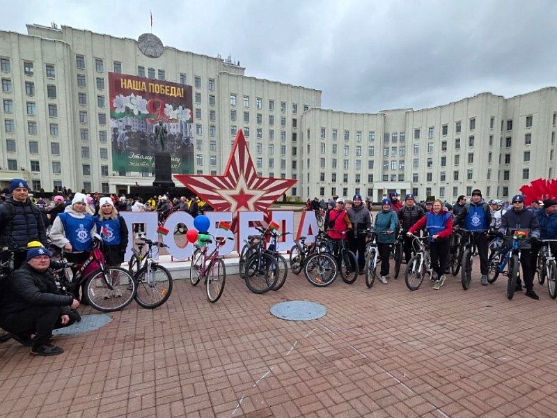 В ЕДИНОМ РИТМЕ С ГОРОДОМ: «МОГИЛЕВЛИФТМАШ» НА БОЛЬШОМ ВЕЛОПРОБЕГЕ!