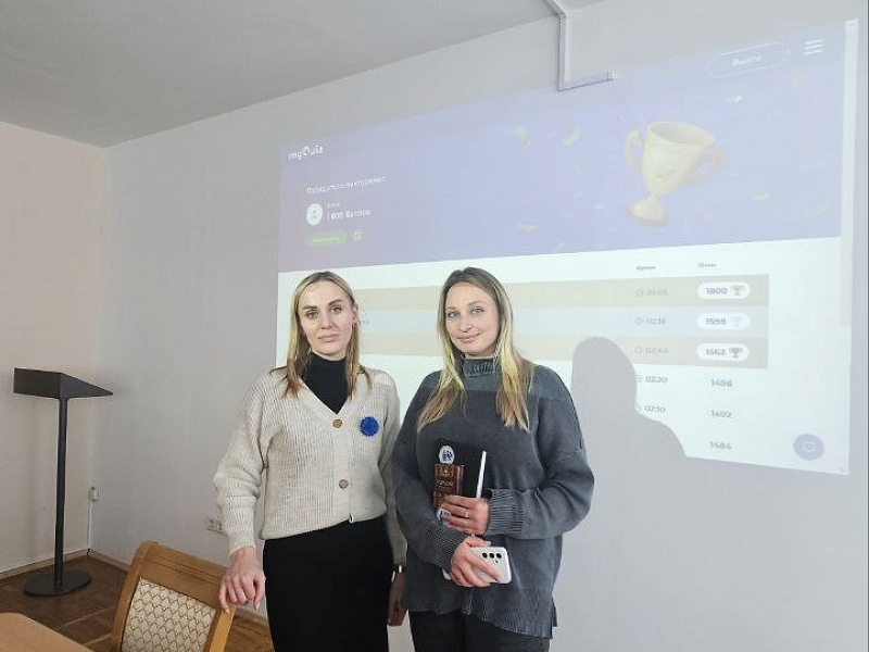 Интеллект, красота и гордость: активистки БСЖ Могилевлифтмаш встречают весну красиво!