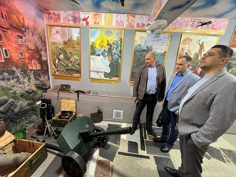 ЭКСКУРСИЯ В ИСТОРИЮ «ПОМНИМ ПРОШЛОЕ, ЖИВЕМ НАСТОЯЩИМ, ДУМАЕМ О БУДУЩЕМ»