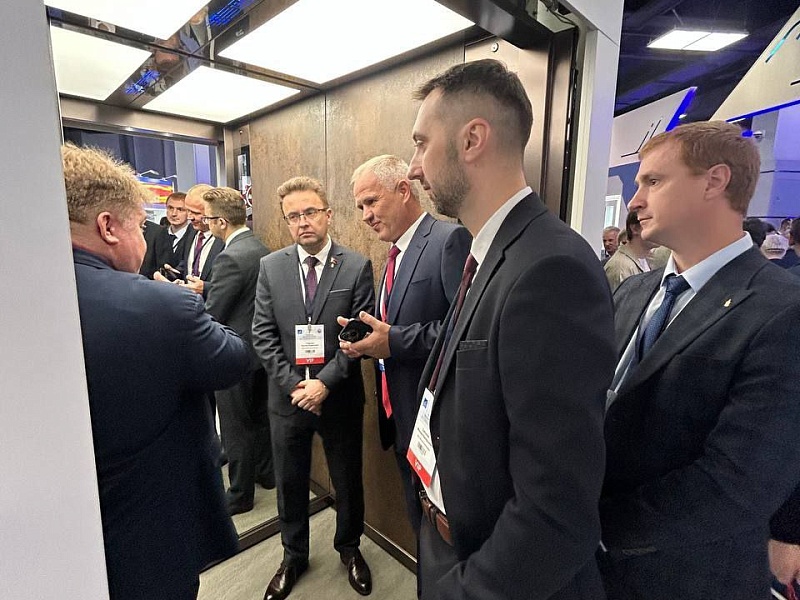 Могилевлифтмаш представляет новые дизайнерские решения на "Russian Elevator Week - 2025"