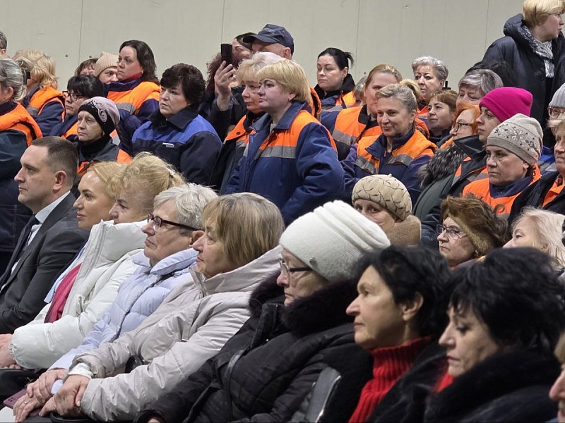 80-летие производственной площадки электродвигателей: яркий праздник на производстве