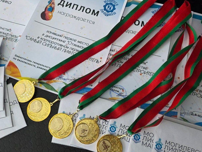 Железная сила воли: самый сильный лифтостроитель 