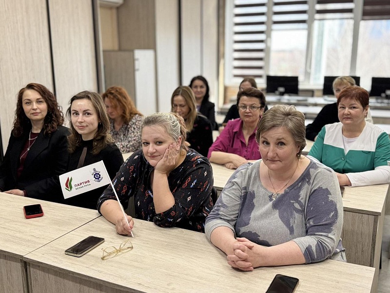 Новые члены "Белой Руси" в рядах работников "Могилевлифтмаш"